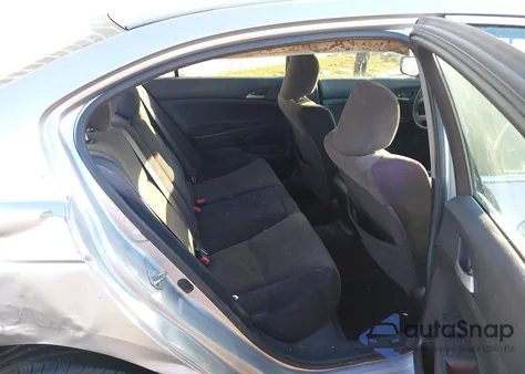 2008 Honda Accord 2.4 Lx z USA, uszkodzony, nr VIN 1HGCP26348A091156